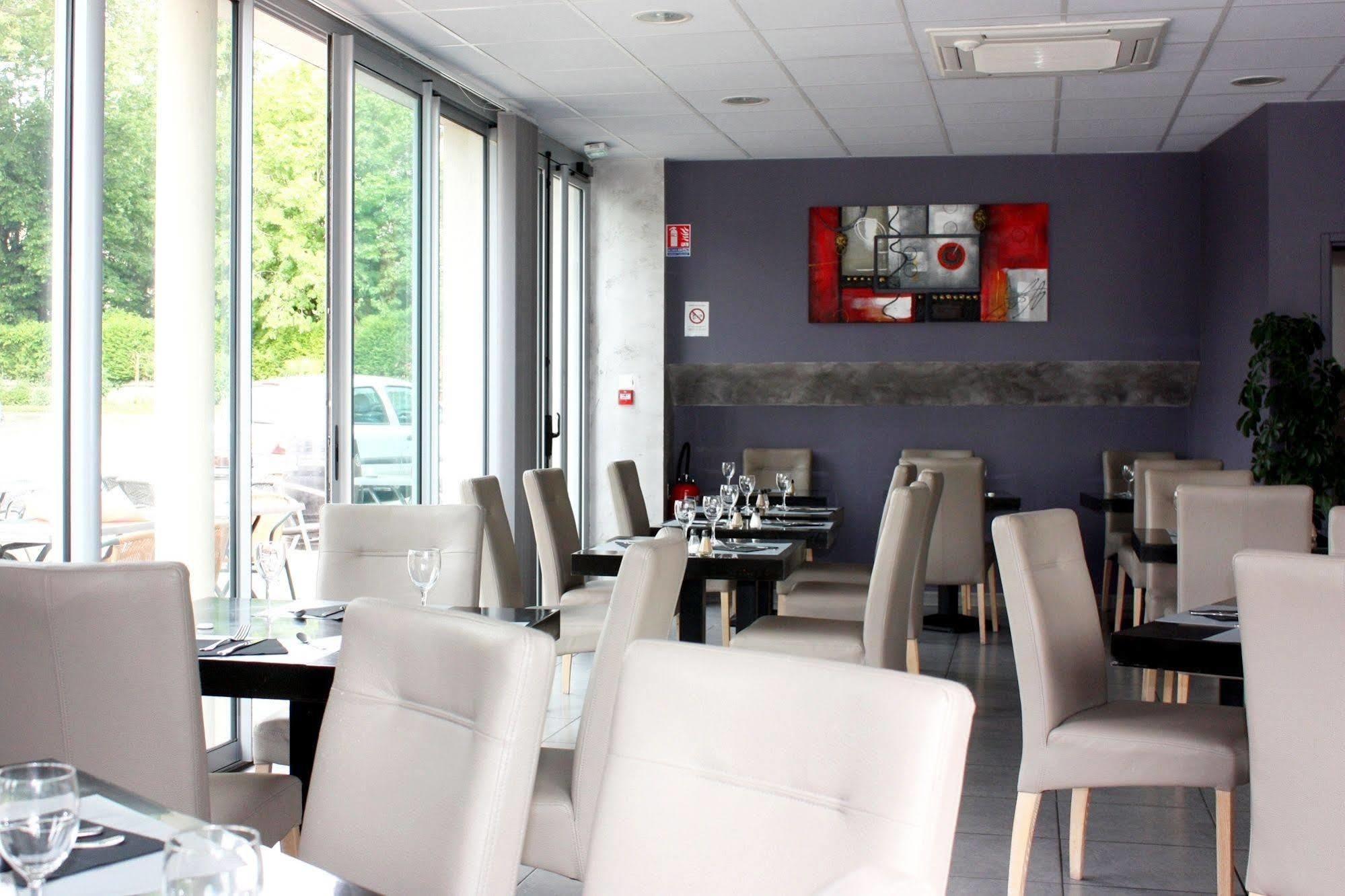 Hotel Le Midi Montaigu-de-Quercy Екстер'єр фото